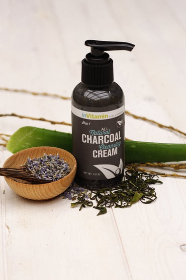 InVitamin, Natural Charcoal Cleansing Cream, 118 ml