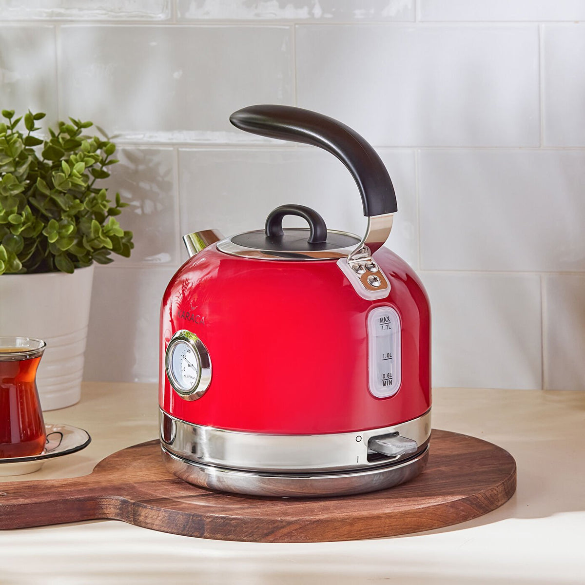 Karaca Retro Red Kettle 1.7 L, Quick Boil with LED Indicator, 153.03.06.2559