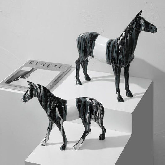 Cool Gift, Handmade Sculptures Resin Crafts, Available in Different Sizes