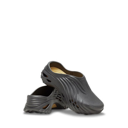 Crocs, Echo Wave Unisex - Black Sand, Available in Different Sizes
