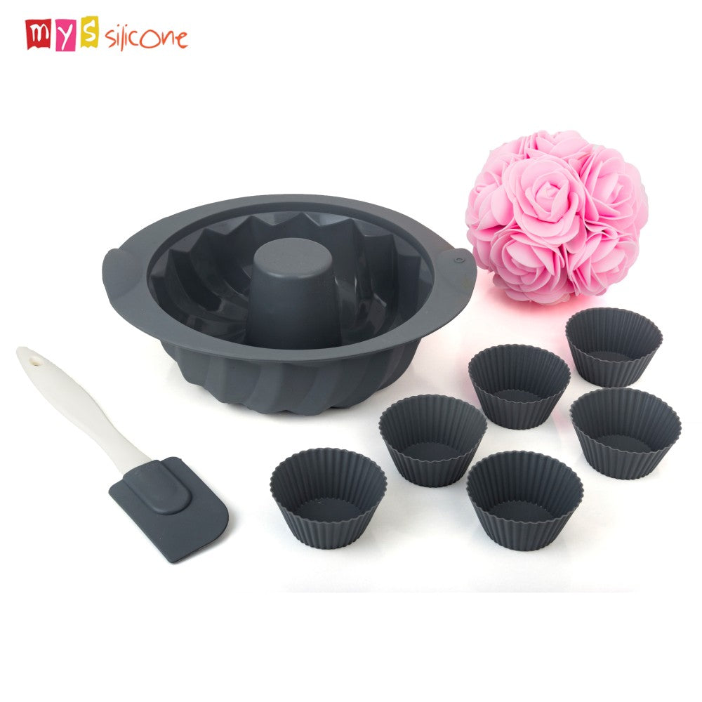 MYS Silicone, Big Chef Set(Big Chef+6 Pcs Jaggy Muffin+Spatula) Big Chef Mould  Diameter: 23 Cm Height: 8 Cm