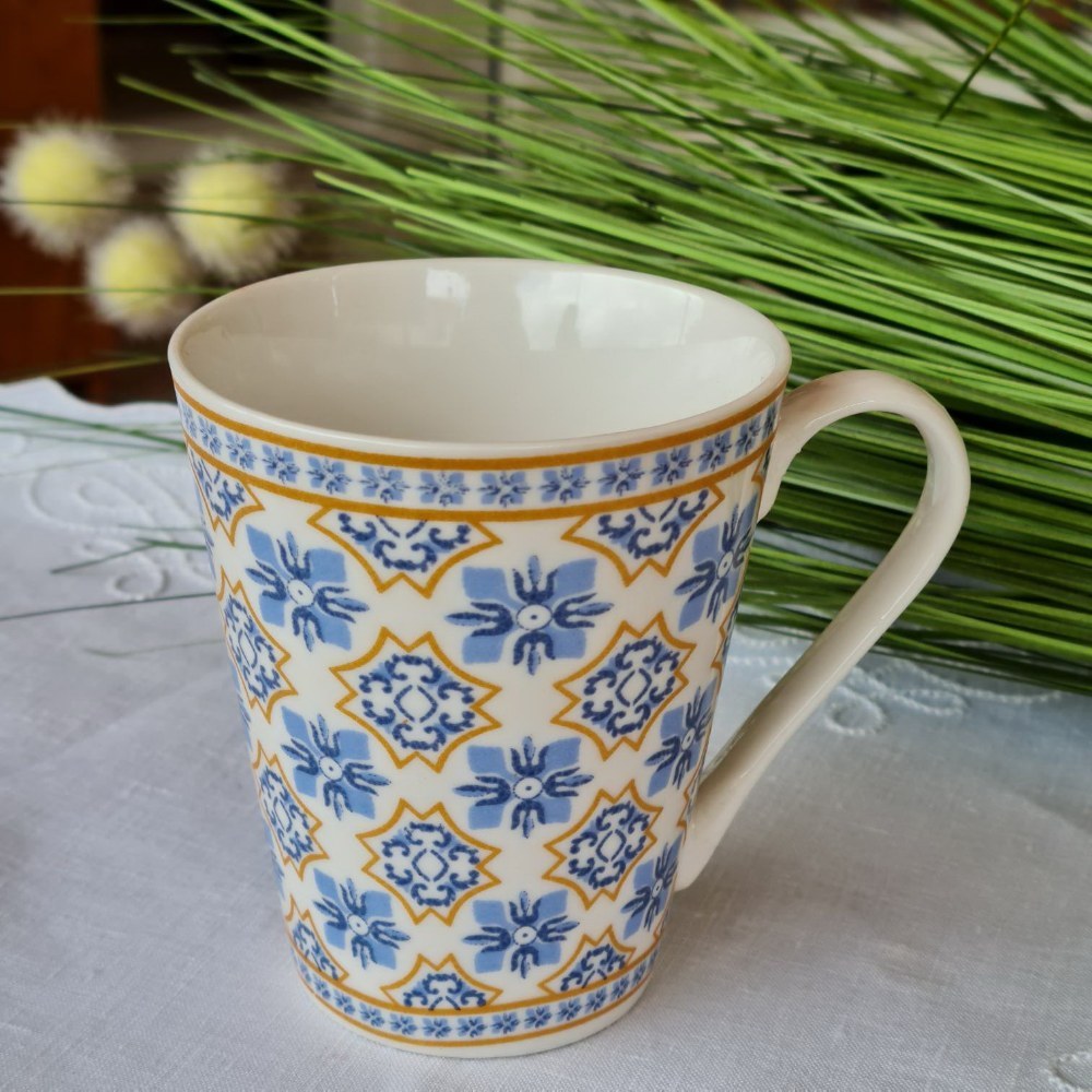 La Perla, New Bone China Mug 3 Pieces Assorted Designs