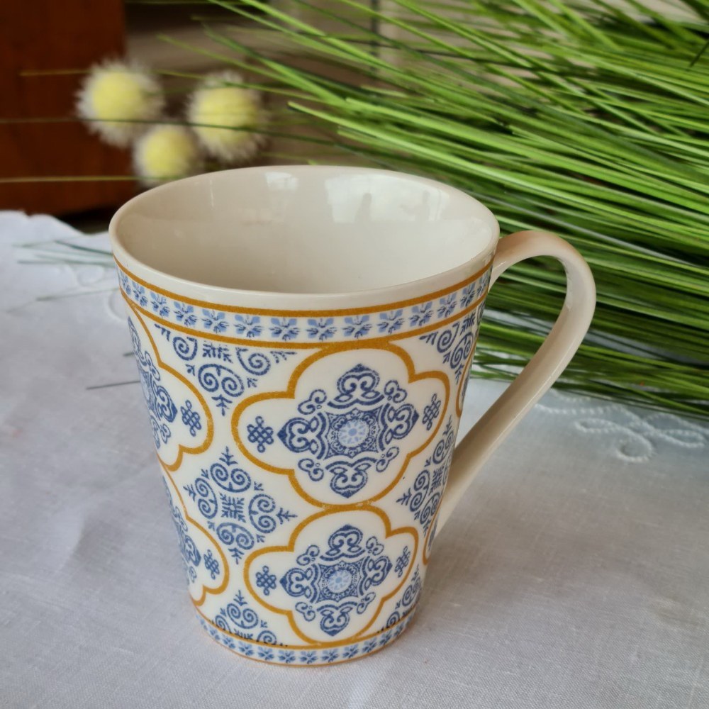 La Perla, New Bone China Mug 3 Pieces Assorted Designs