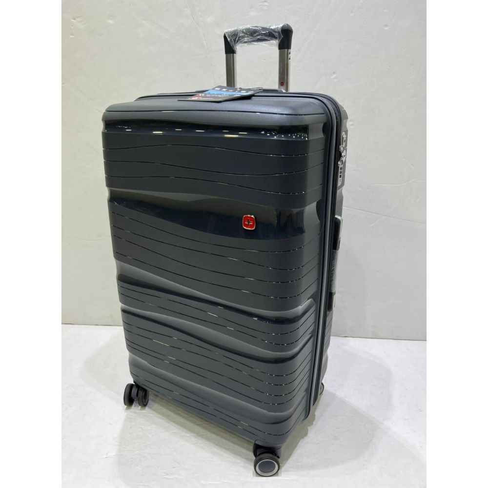 Swiss Gear, Luggage Collection Lightweight Durable Hardside 4-Wheel Spinner Travel Suitcase Bags, 3-Piece Set (20', 24', & 28'), Available in Different Colors