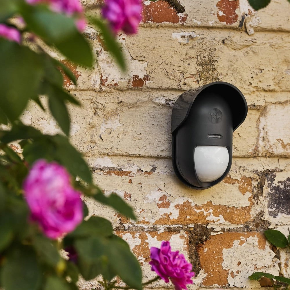 Yale, Outdoor Motion Sensor
